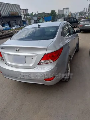 Hyundai Accent 2014 Silver