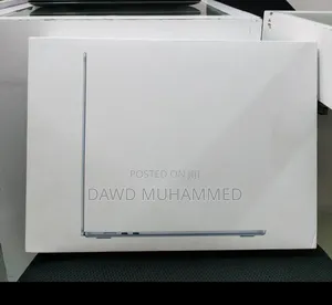 New Laptop Apple MacBook Air 2025 M4 16GB Apple M4 SSD 512GB