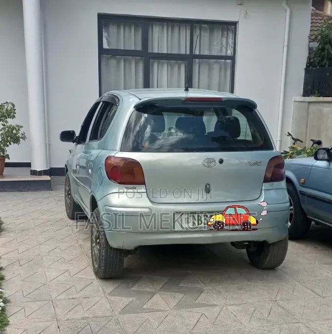 Toyota Yaris 2003 Blue