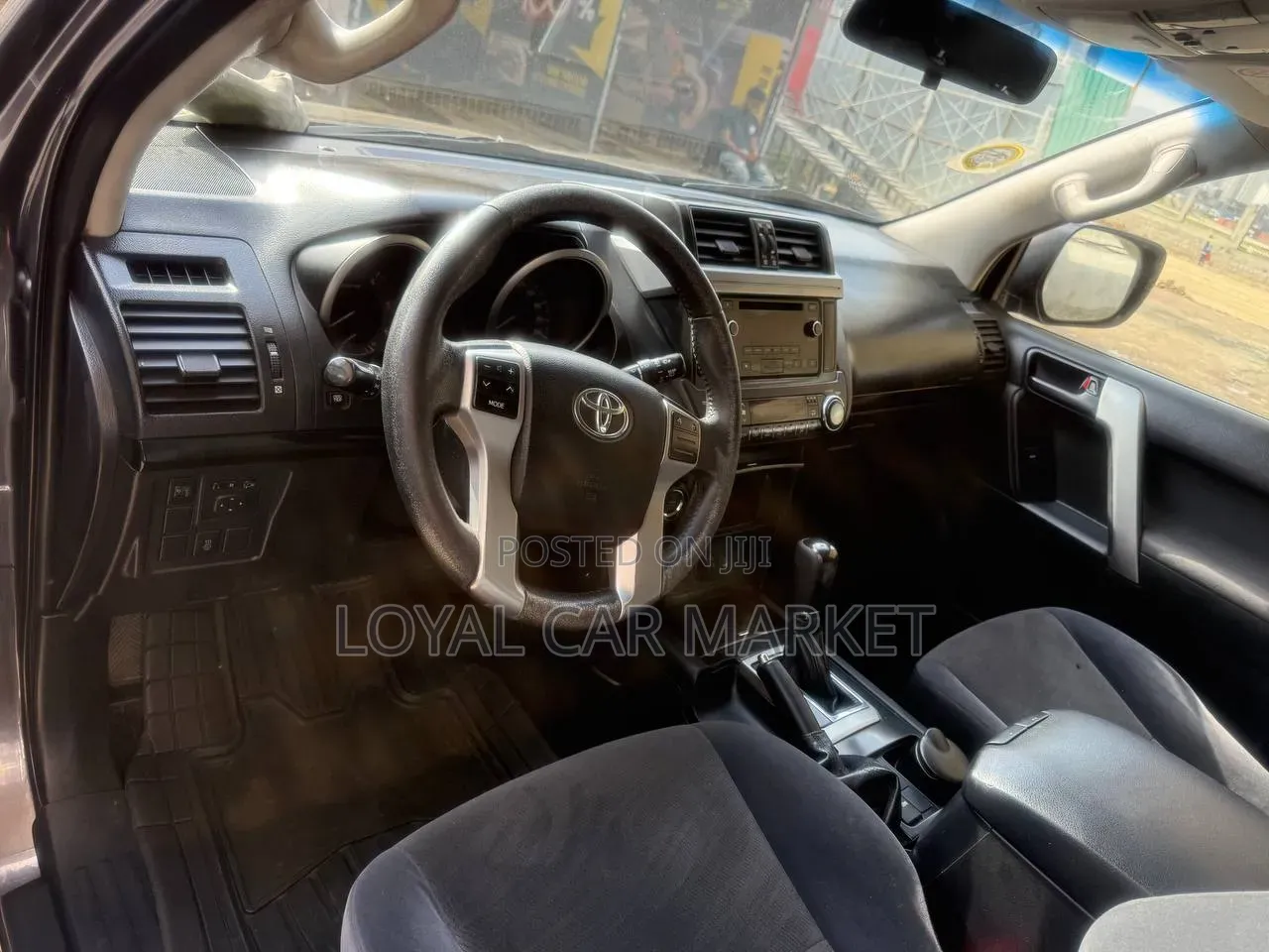 Toyota Land Cruiser Prado 2015 Gray