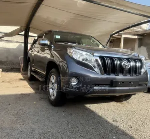 Toyota Land Cruiser Prado 2015 Gray