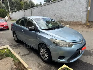 Toyota Yaris 2014 Blue