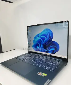 New Laptop Lenovo 16GB AMD Ryzen 7 SSD 512GB