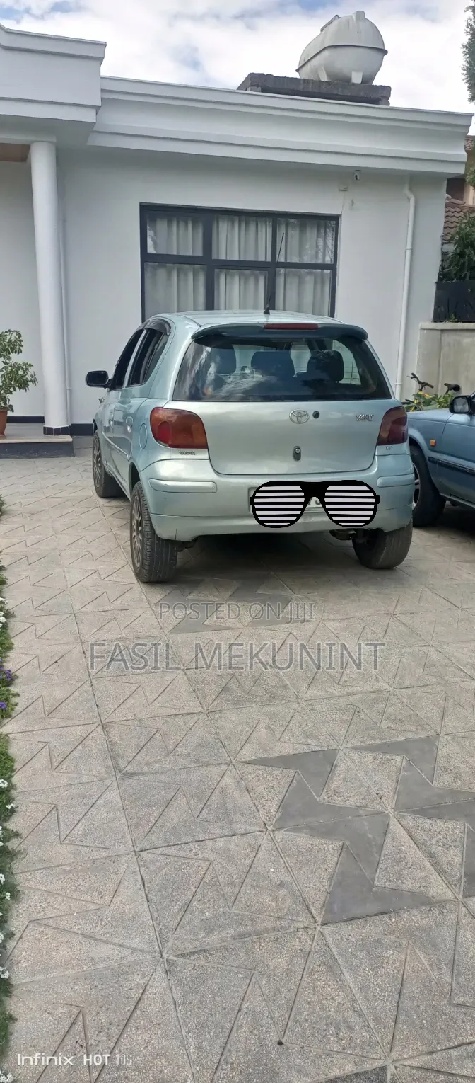Toyota Yaris 2003 Blue