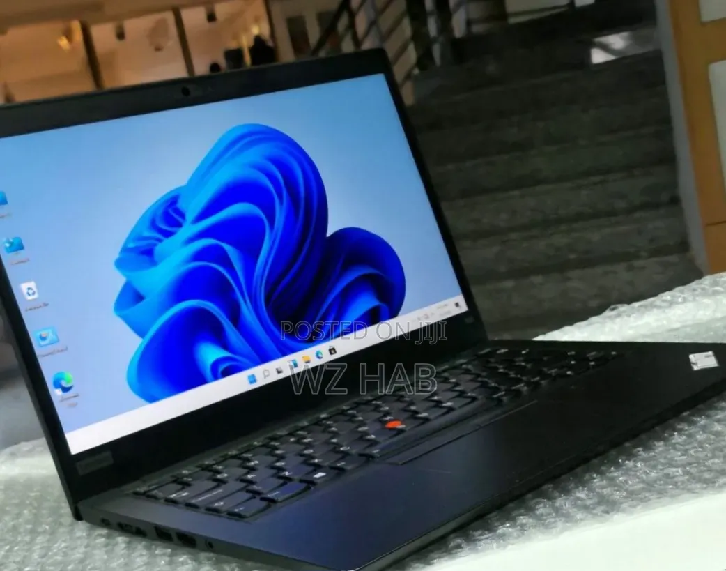 New Laptop Lenovo ThinkPad X1 16GB Intel Core i7 SSD 512GB