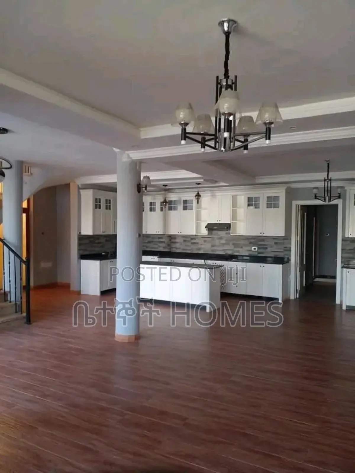 6bdrm Townhouse/Terrace in የማህበር ቤቶች, Nifas Silk-Lafto for sale