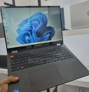 New Laptop Asus 16GB Intel Core i5 SSD 512GB