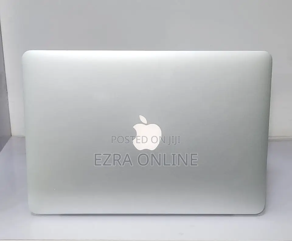 New Laptop Apple MacBook Pro 2015 16GB Intel Core i7 SSD 512GB