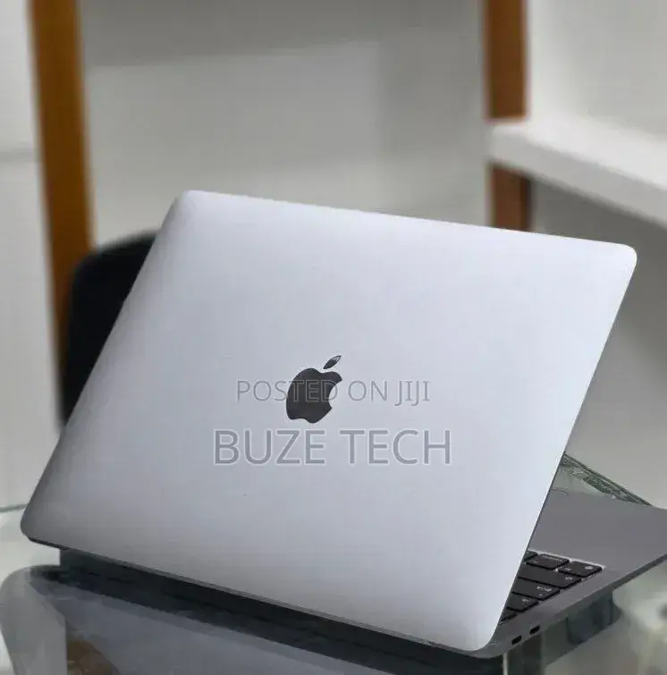 New Laptop Apple MacBook Air 2020 M1 8GB Apple M1 SSD 256GB