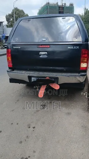 Toyota Hilux 2.5 D-4D 2008 Black