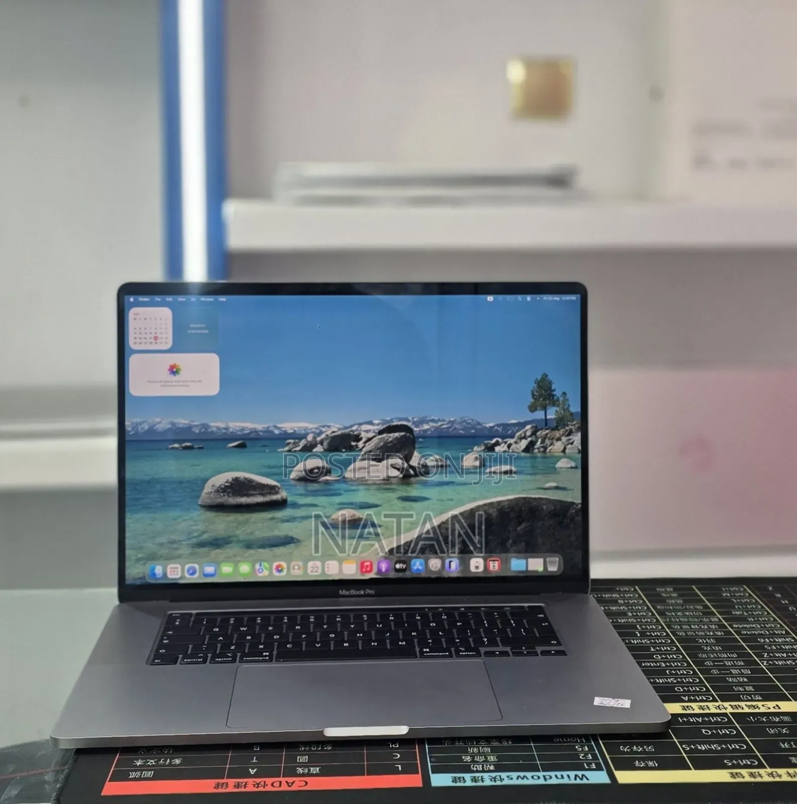 New Laptop Apple MacBook Pro 2019 16GB Intel Core i9 SSD 1T