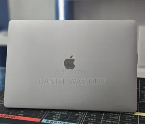 New Laptop Apple MacBook Pro 2019 32GB Intel Core i9 SSD 1T