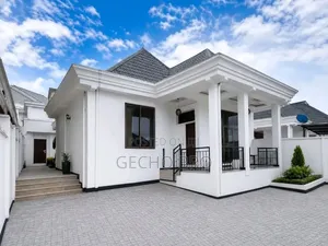 Furnished 3bdrm Villa in Bole for sale
