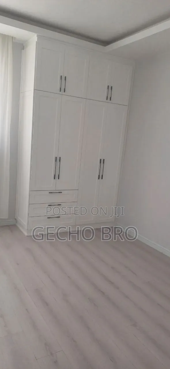 Furnished 3bdrm Villa in Bole for sale