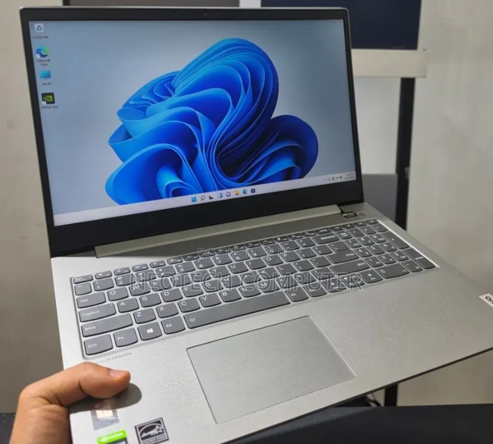 New Laptop Lenovo ThinkBook 15 16GB Intel Core i5 SSD 512GB