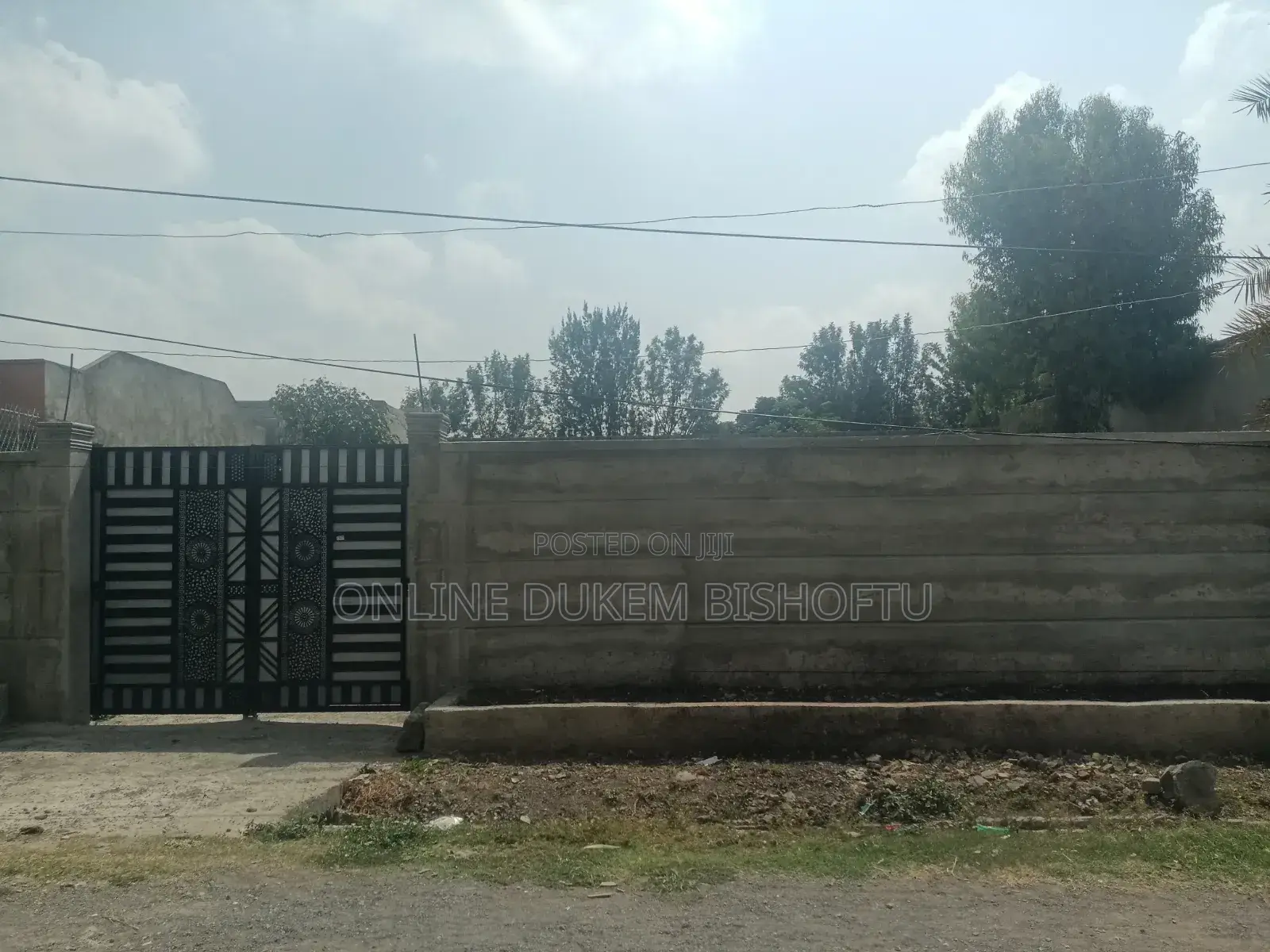 8bdrm House in Dukem Bishoftu, East Shewa for sale
