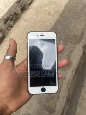 Apple iPhone 6 16 GB Silver