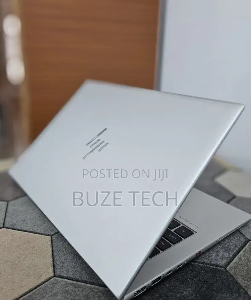 New Laptop HP EliteBook 845 G10 16GB AMD Ryzen 7 SSD 512GB