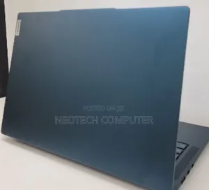 New Laptop Lenovo 16GB AMD Ryzen 7 SSD 512GB