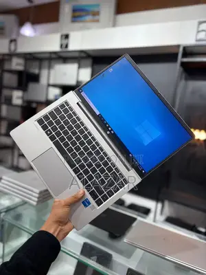 New Laptop HP ProBook 440 G8 8GB Intel Core i5 SSD 512GB