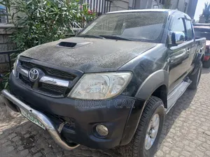Toyota Hilux 2008 Black