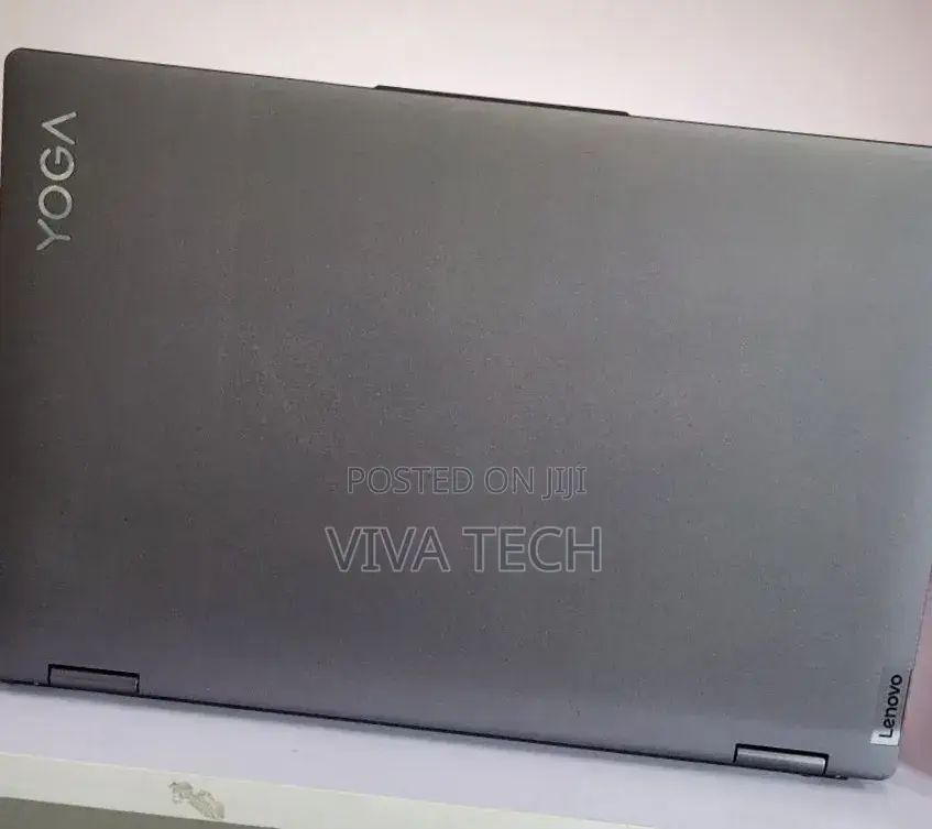 New Laptop Lenovo Yoga 7i 16GB Intel Core i7 SSD 512GB