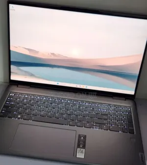 New Laptop Lenovo Yoga 7i 16GB Intel Core i7 SSD 512GB