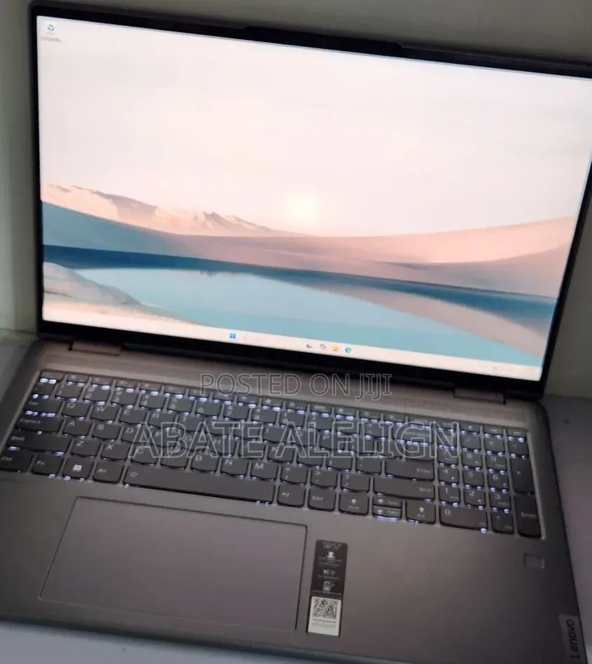 New Laptop Lenovo Yoga 7i 16GB Intel Core i7 SSD 512GB