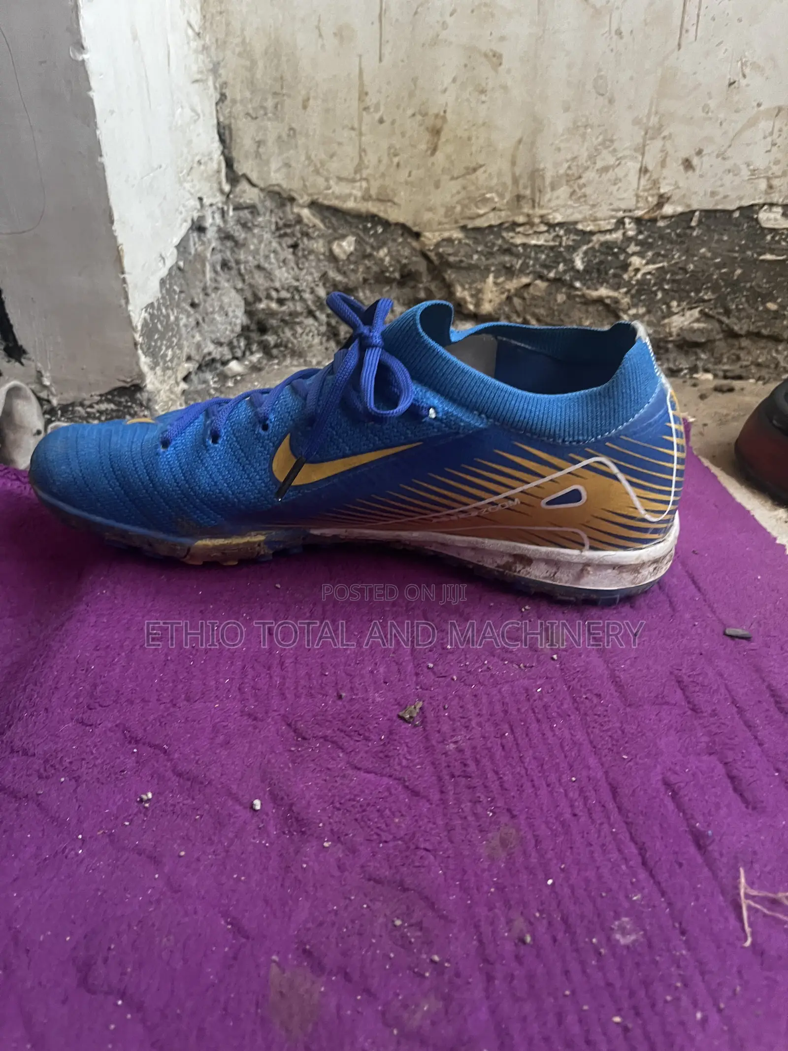 Nike Football Shoe