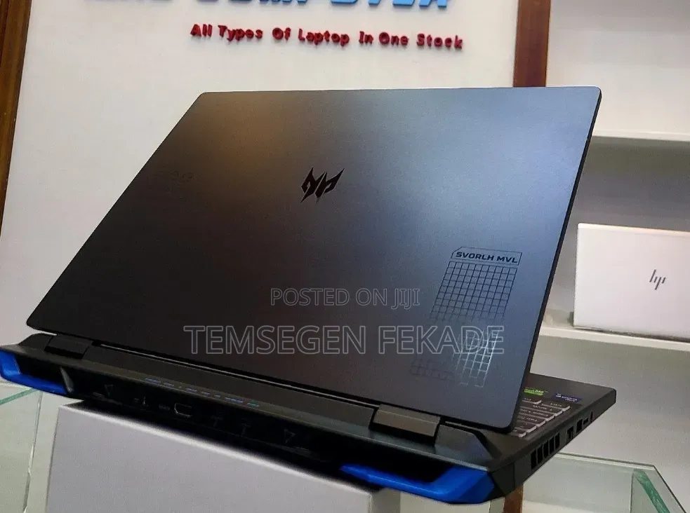 New Laptop Acer Predator Helios 300 16GB Intel Core i9 SSD 1T