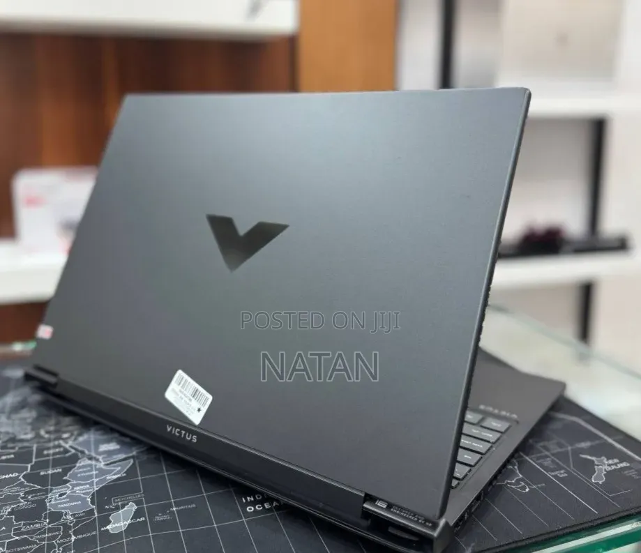 New Laptop HP Victus 16 16GB Intel Core i7 SSD 1T