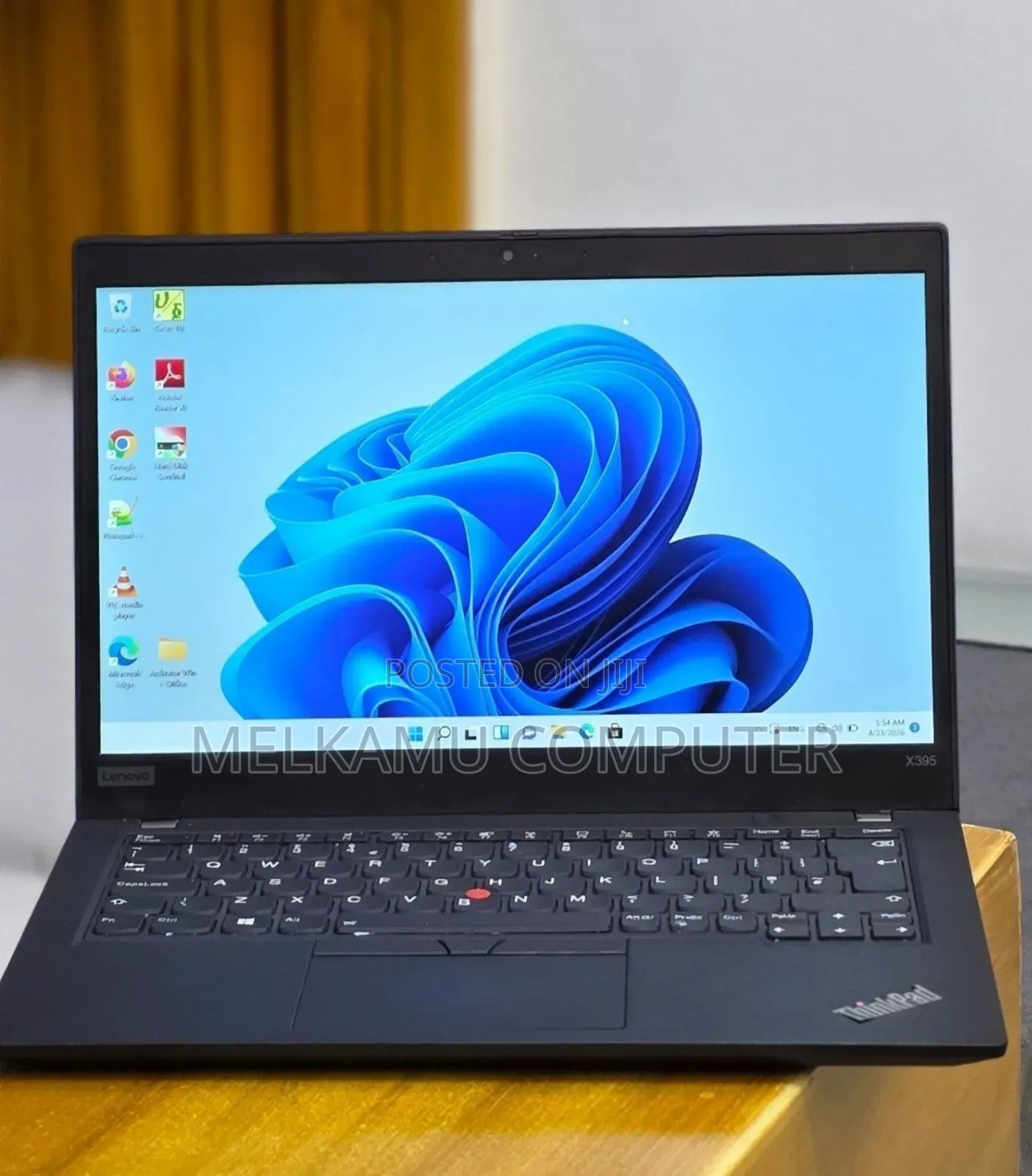 New Laptop Lenovo ThinkPad t495s 16GB AMD Ryzen 7 SSD 512GB