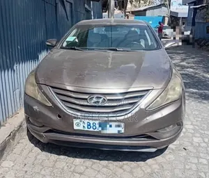 Hyundai Sonata 2014 Silver