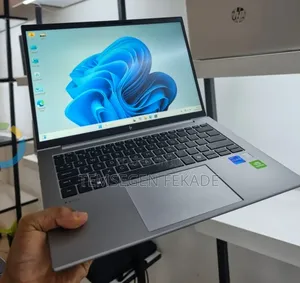 New Laptop HP ZBook Firefly 16inch G9 16GB Intel Core i7 SSD 512GB