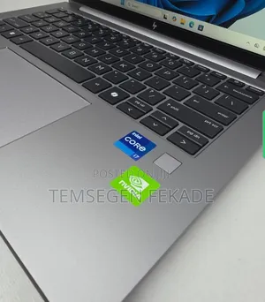 New Laptop HP ZBook Firefly 16inch G9 16GB Intel Core i7 SSD 512GB