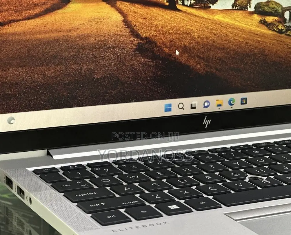 New Laptop HP EliteBook 840 G8 16GB Intel Core i5 SSD 512GB