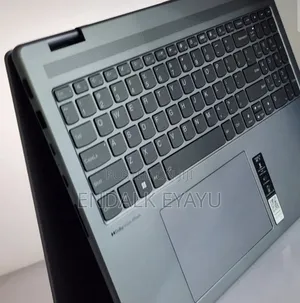 New Laptop Lenovo Yoga 7i 16GB Intel Core i7 SSD 512GB