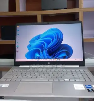 New Laptop HP 15 8GB Intel Core i5 SSD 512GB