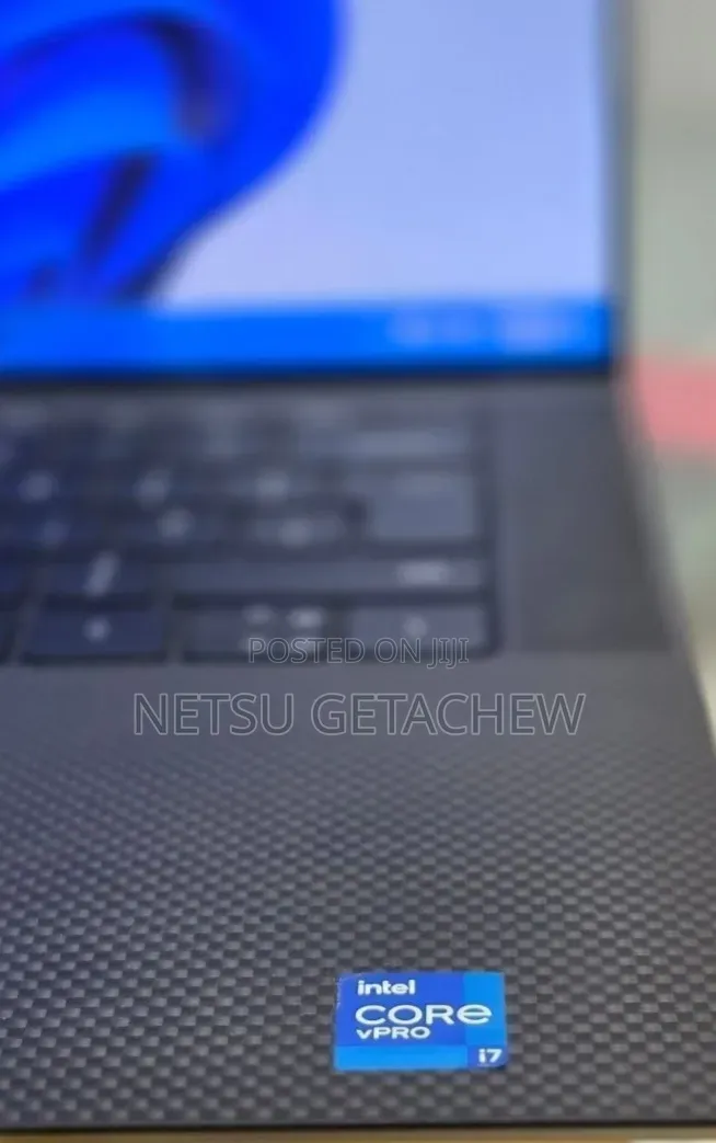 New Laptop Dell Precision 5560 16GB Intel Core i7 SSD 512GB