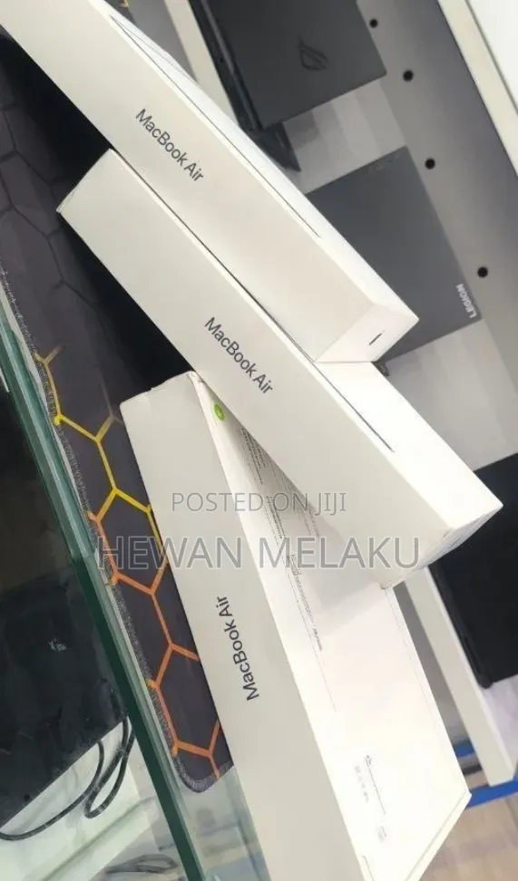 New Laptop Apple MacBook Air 2026 M5 16GB Apple M5 SSD 512GB