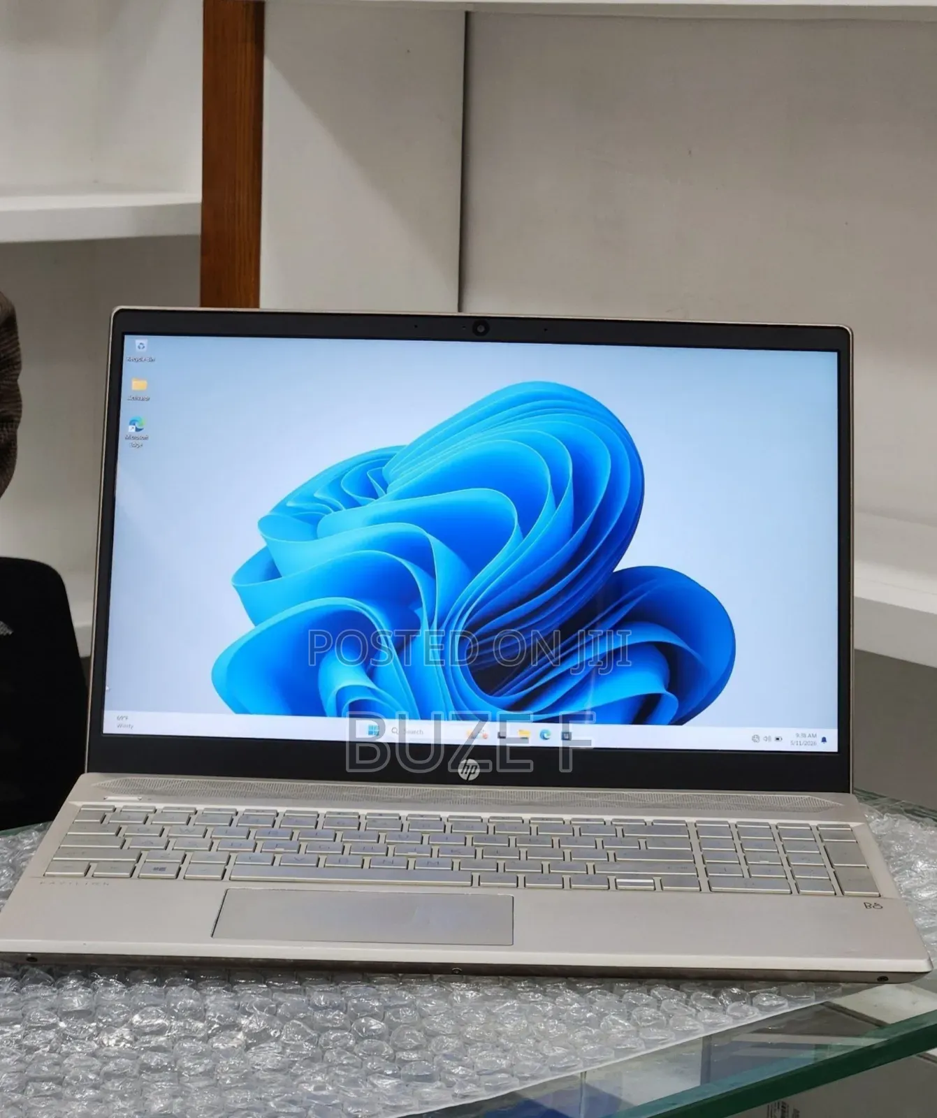 New Laptop HP Pavilion 15 8GB Intel Core i5 SSD 512GB