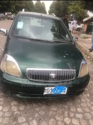 Toyota Vitz 2003 Green