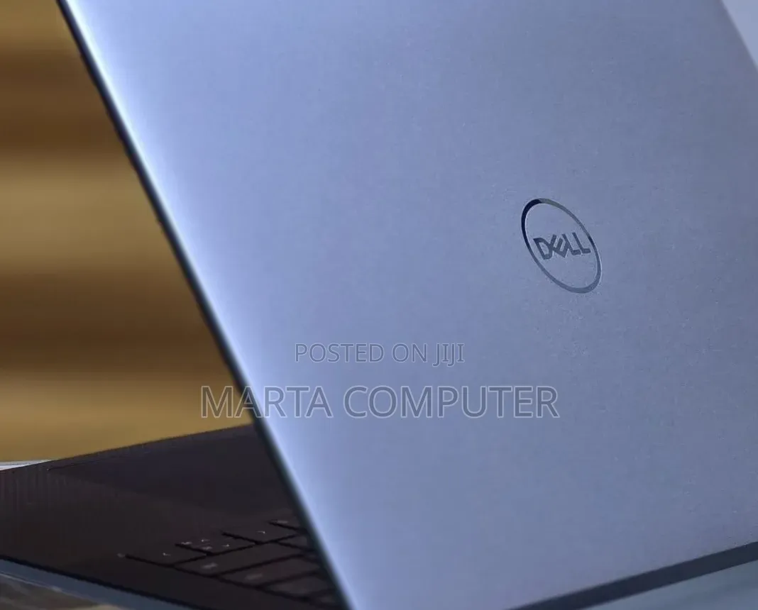 New Laptop Dell Precision 5540 16GB Intel Core i9 SSD 512GB