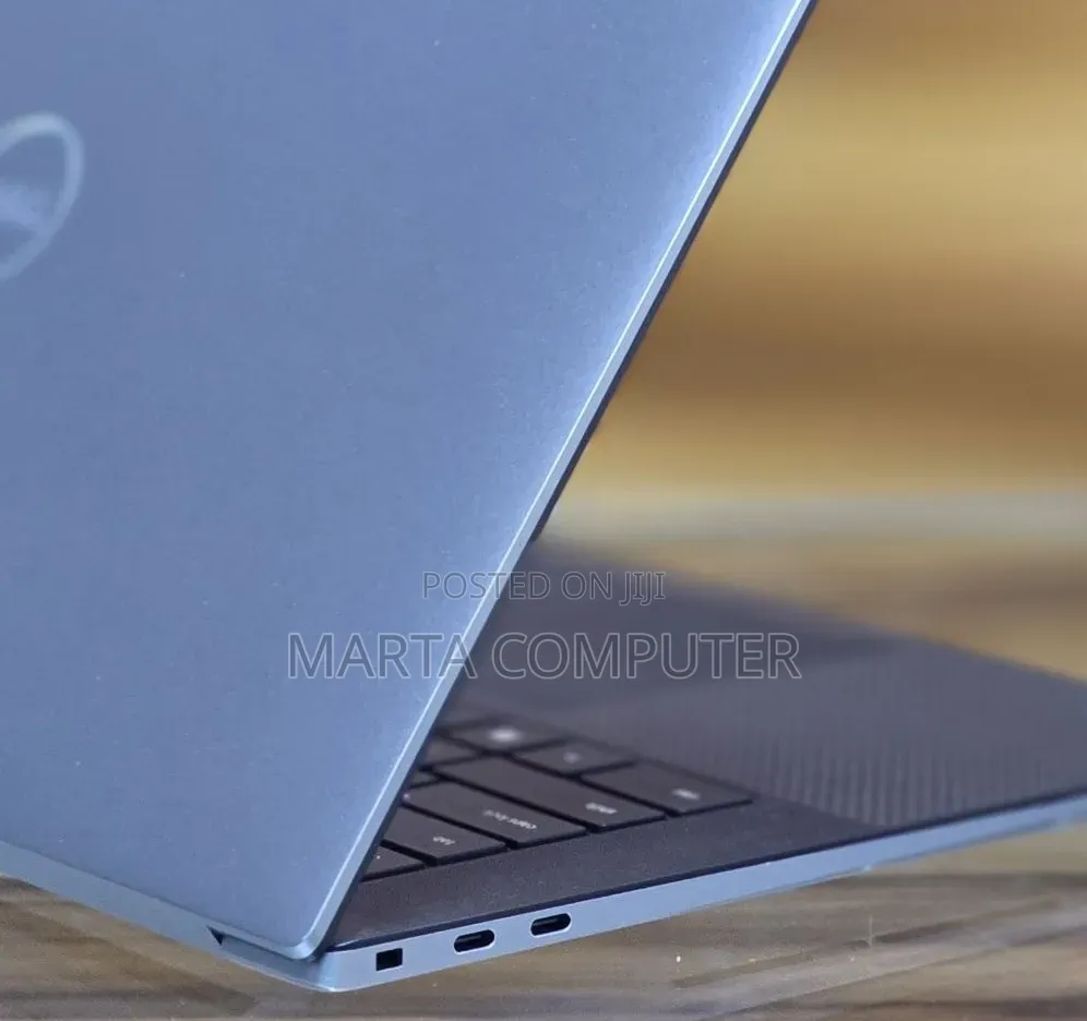 New Laptop Dell Precision 5540 16GB Intel Core i9 SSD 512GB