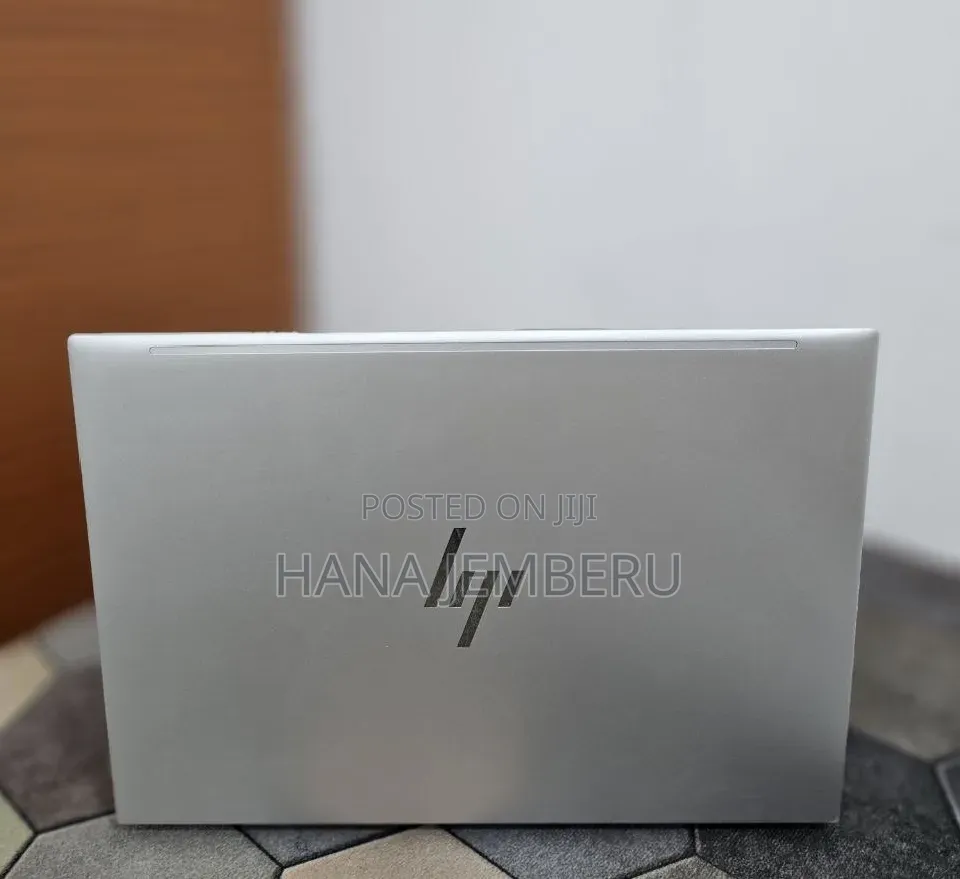 New Laptop HP EliteBook 845 G10 16GB AMD Ryzen 5 SSD 512GB