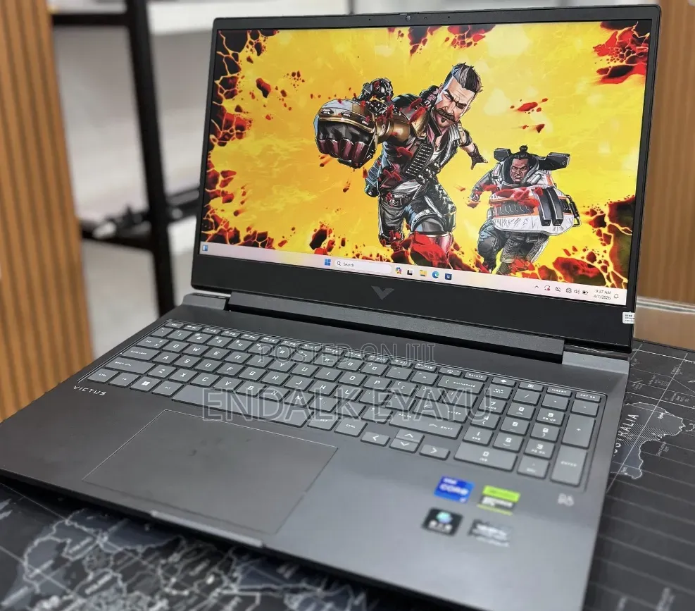 New Laptop HP Victus 16 16GB Intel Core i7 SSD 1T