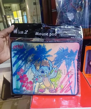 Win 2 Mouse Pad