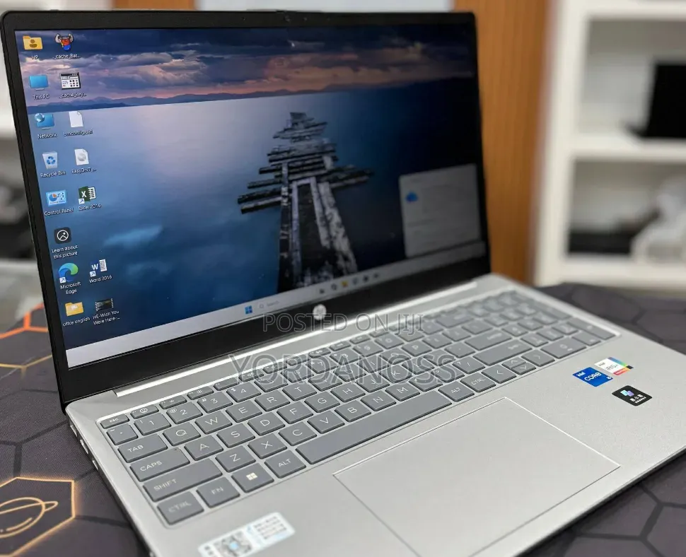 New Laptop HP Stream Notebook 16GB Intel Core i7 SSD 512GB