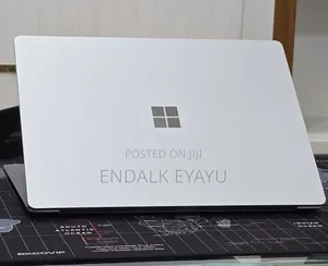 New Laptop Microsoft Surface Laptop 3 16GB Intel Core i7 SSD 512GB