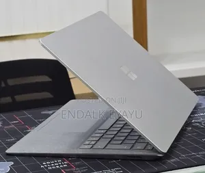 New Laptop Microsoft Surface Laptop 3 16GB Intel Core i7 SSD 512GB